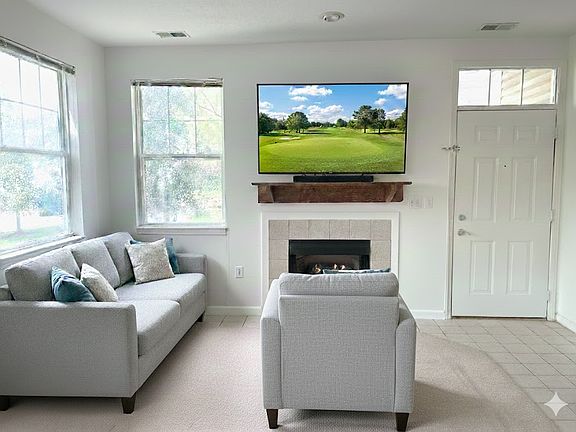 3rd image of 1521 Eagle Pointe Dr