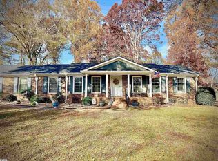 105 Hillpine Dr, Simpsonville, SC 29681