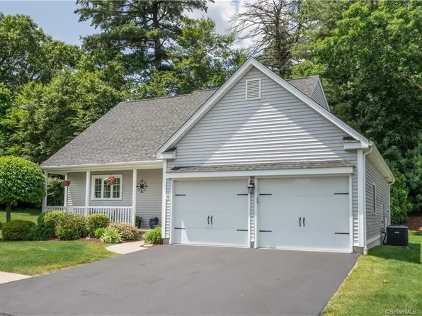 7 Bradley Street #4, Plainville, CT 06062