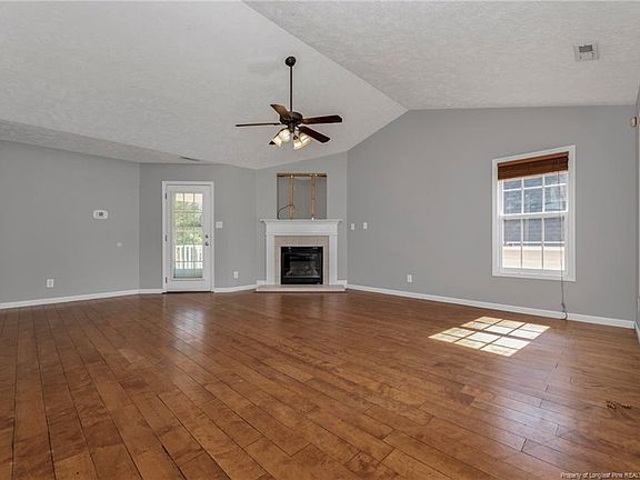 3rd image of 3212 Brookemere Pl