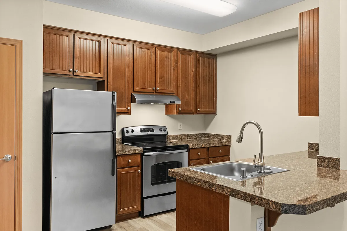 Floor plan 2 Bedroom 2 Bath Deluxe w/Garage I