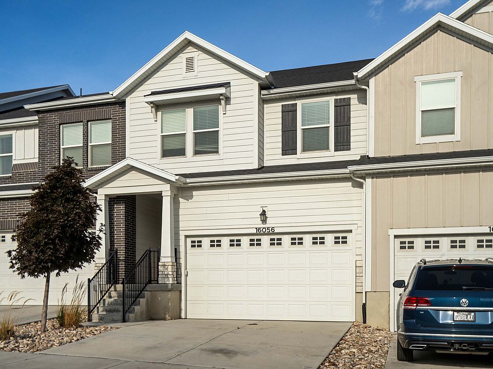 1st image of 16056 S Bodmin Way W