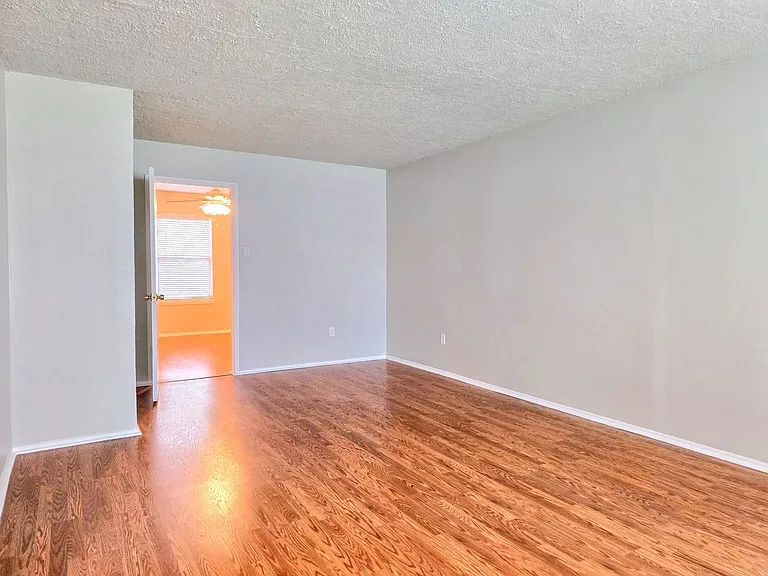 9303 Hammerly Blvd #103 — Photo 4