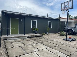 6321 SW 43rd St, South Miami, FL 33155