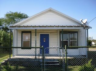 723 N Aransas St, Mathis, TX 78368