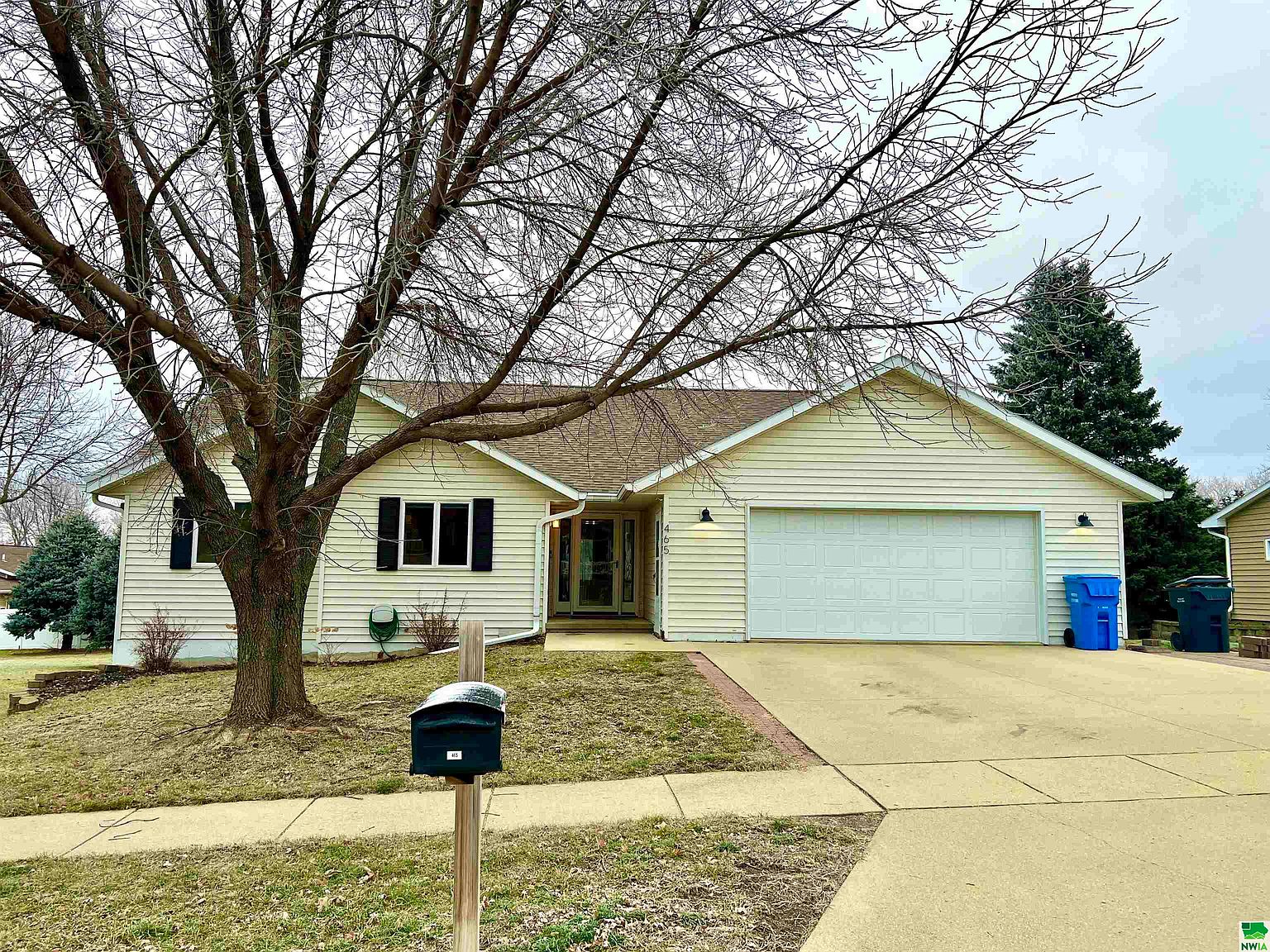 465 14th St SE, Le Mars, IA 51031 Zillow