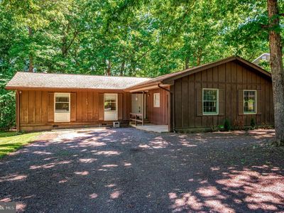 143 Jefferson Ave, Locust Grove, VA, 22508
