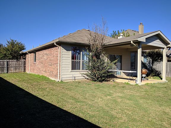 3rd image of 2421 Hawkwood Ct