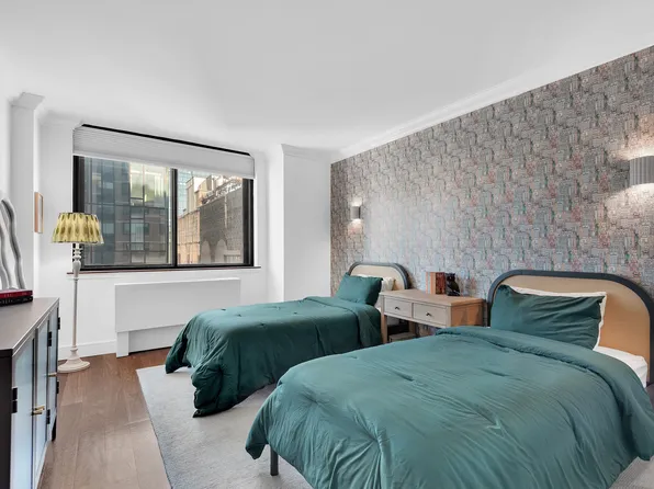 280 Park Avenue South image 6 of 17