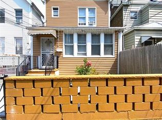 4436 Carpenter Ave, Bronx, NY 10470