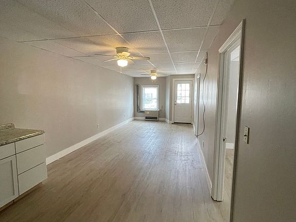 5th image of 72 Green St #A