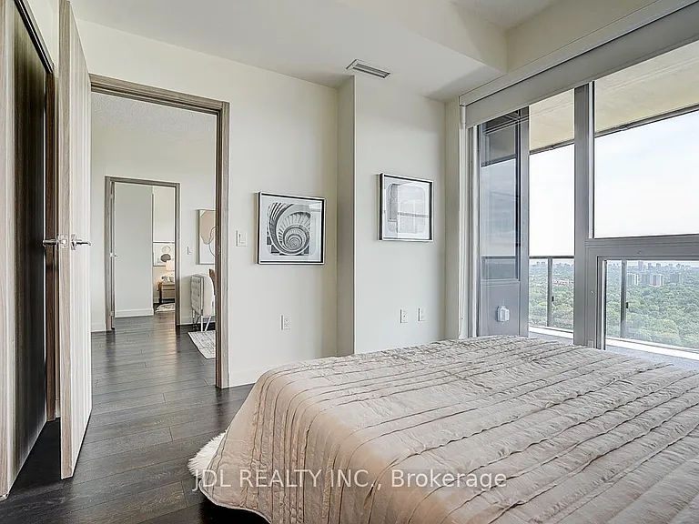 95 McMahon Dr #3102 — Photo 32