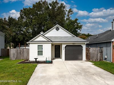 586 STAFFORDSHIRE Drive E, Jacksonville, FL, 32225