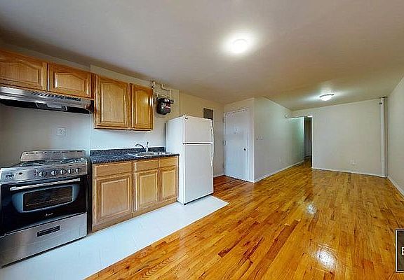 2nd image of 1972 3rd Ave #8