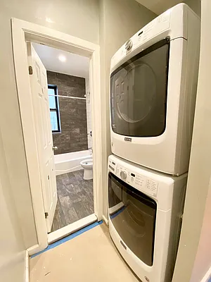 Rented by Bruma Realty LLC | media 3