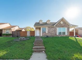 6015 McAfee Dr #2, The Colony, TX 75056