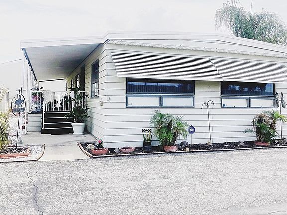 2nd image of 208 N Barranca #44