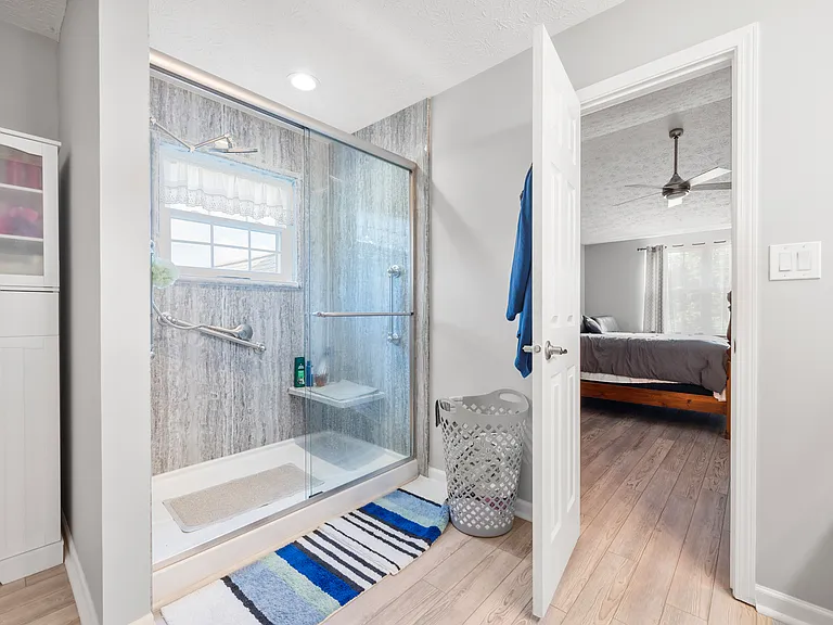 10007 Palmaire Pl — Photo 18