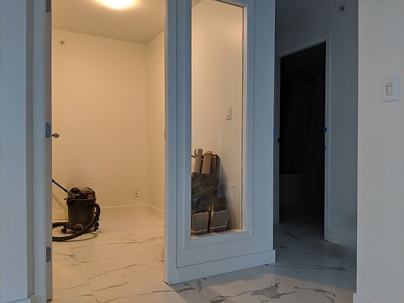 5th image of 1077 Marinaside Cres #1901