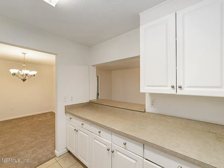 501 SW 75th St #H6 — Photo 14
