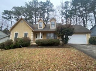 981 Pine Ridge Dr, Stone Mountain, GA 30087