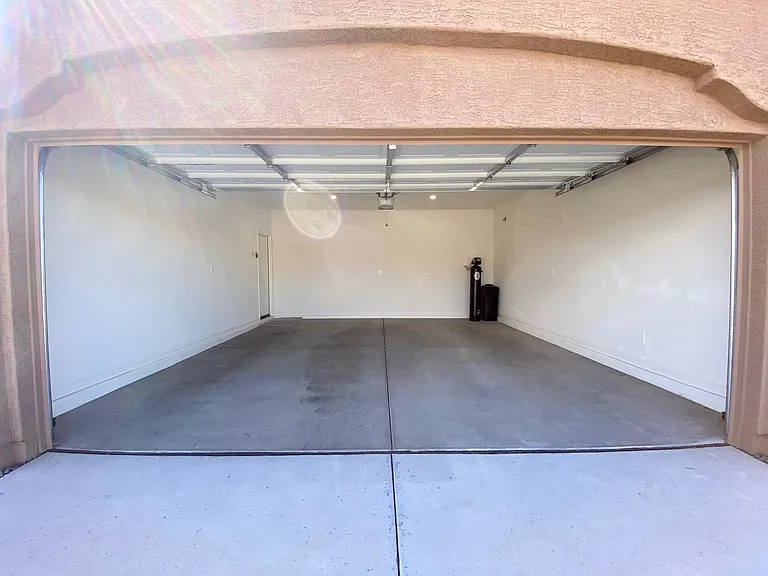12937 E Massai Point — Photo 16