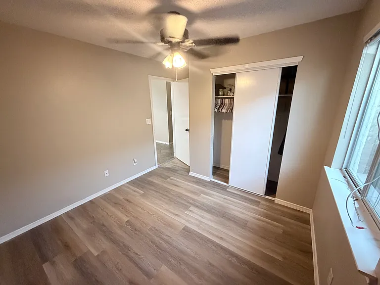 12761 Ramon Prieto — Photo 15