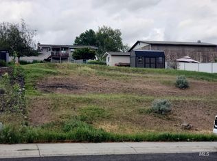 Grelle Dr, Lewiston, ID 83501