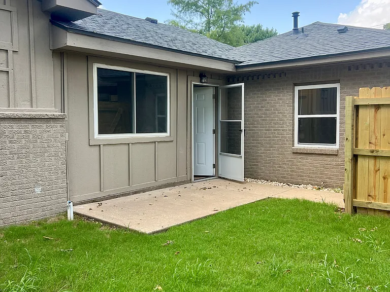 5501 S Newport Ave #B — Photo 15