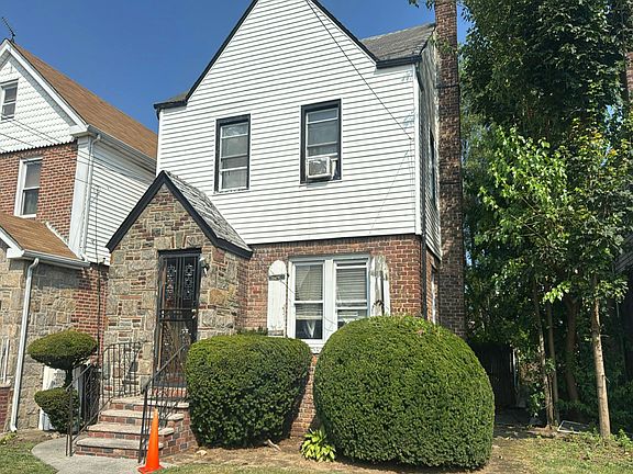 2nd image of 13007 228th St