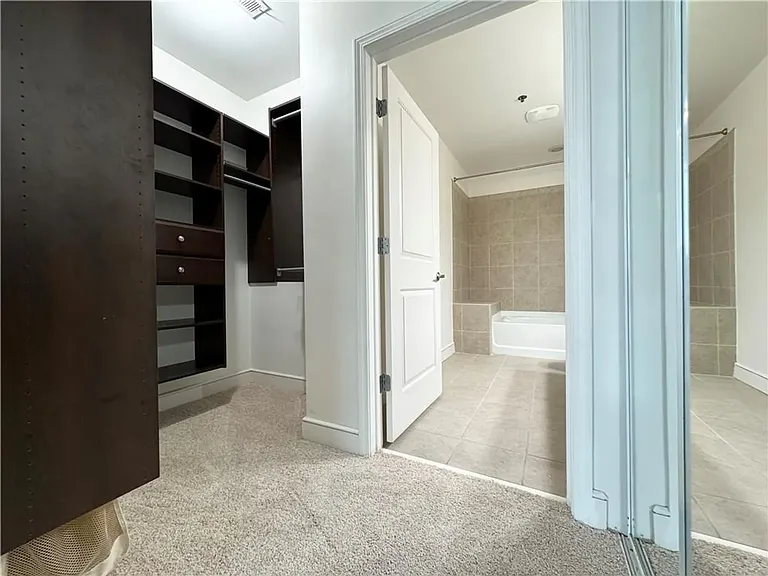 950 W Peachtree St NW — Photo 12