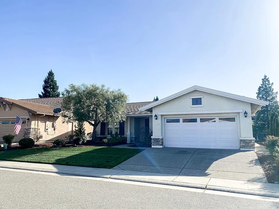 2451 Blue Heron Loop