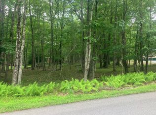 Elliot Ln, Albrightsville, PA 18210