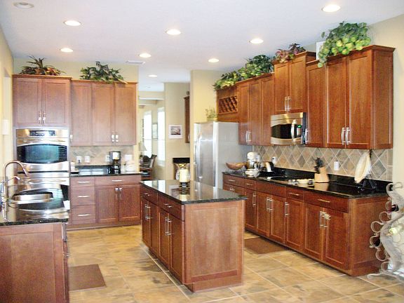 Gourmet Kitchen