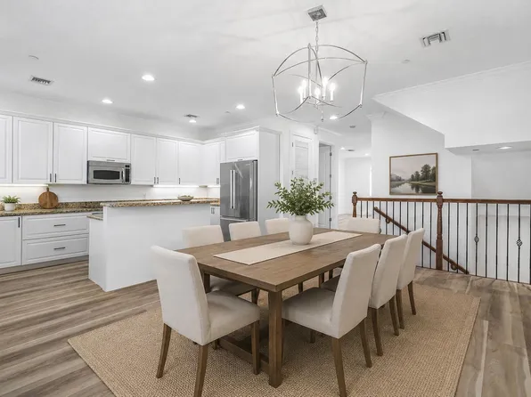 824 Virginia Garden Drive, Boynton Beach, FL 33435