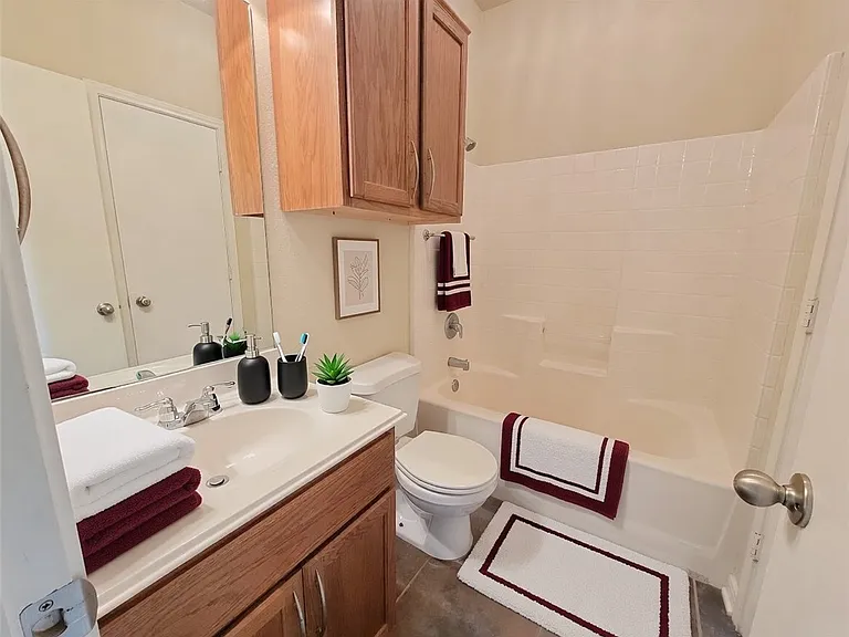 4137 McFarland Dr — Photo 14