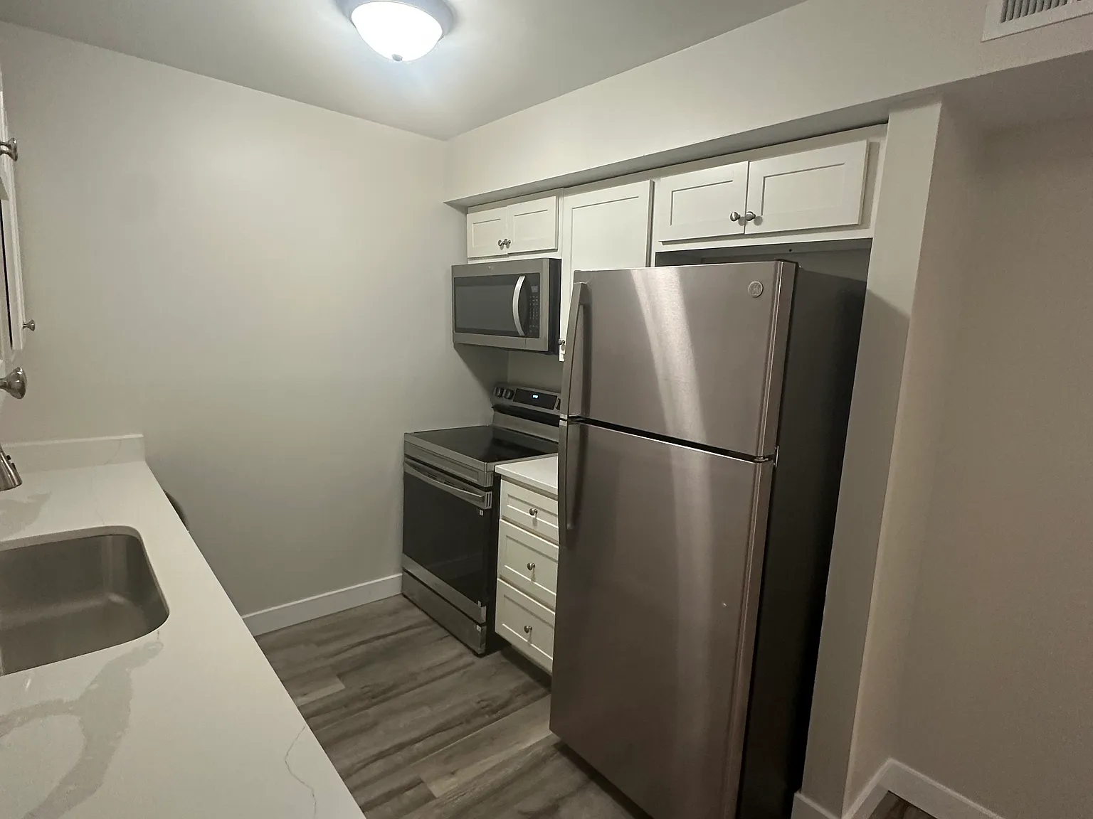 1 bed, 660 sqft, $1,195 — Photo 4