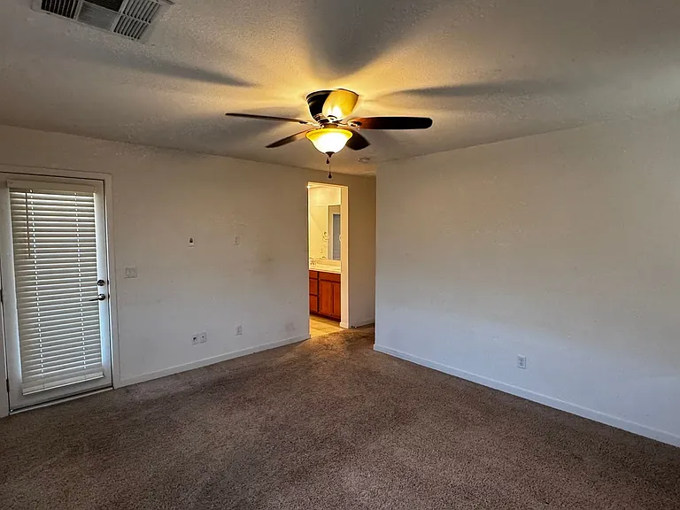 7080 Garnet Crest Ct — Photo 25