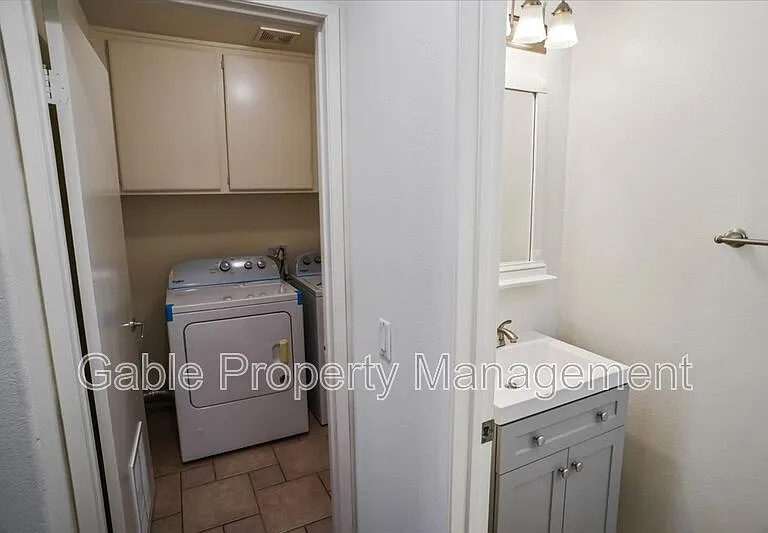 27758 Coldsprings Pl — Photo 8