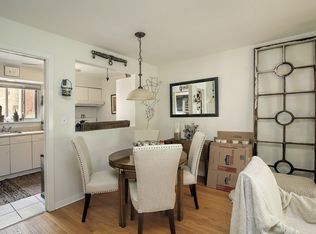 507 Ridge Rd, Wilmette, IL 60091