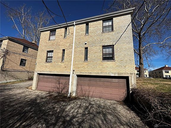 3rd image of 532 Corona Ave