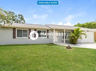 2049 SE Talwood Ln, Port Saint Lucie, FL 34952