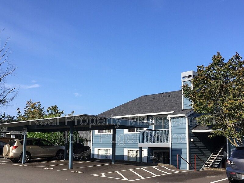 1st image of 16817 Larch Way E #E108