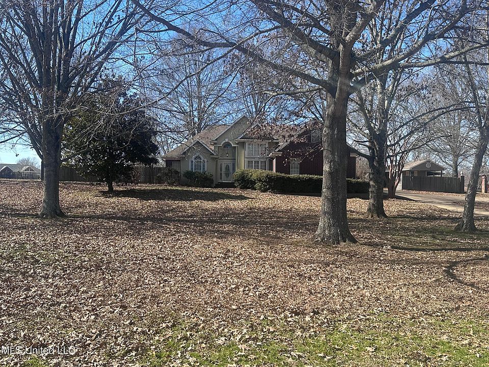 1st image of 110 Annandale Dr