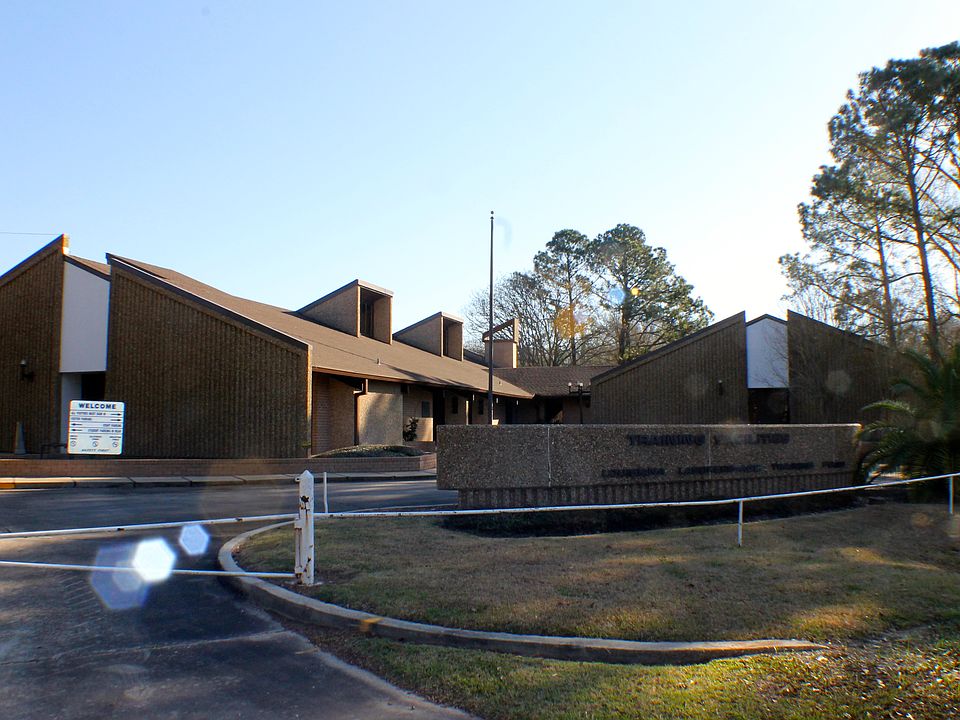 1st image of 9297 La Hwy 979