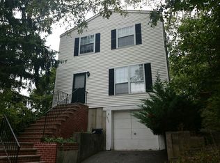 2465 Centre St, West Roxbury, MA 02132