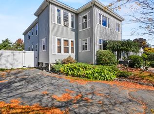 10 Tupelo Rd, Worcester, MA 01606