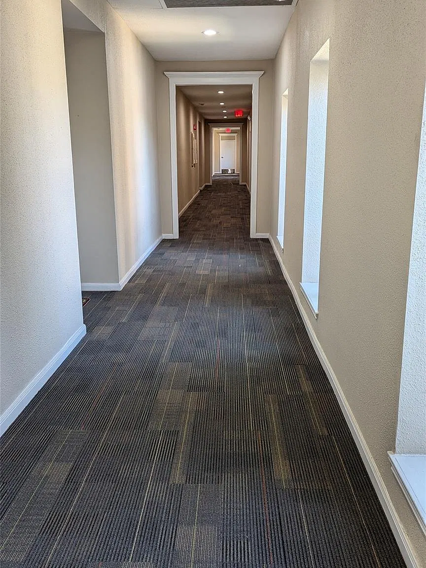2 bed, 2.5 bath, 1398 sqft, $1,950 — Photo 2