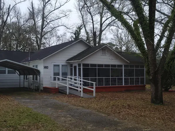 1410 Alabama St, Leakesville, MS 39451