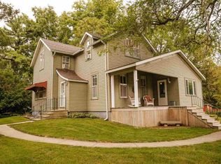 1809 220th St, Independence, IA 50644